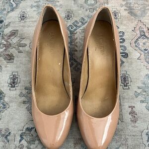 🍀2/$10 J. Crew Women's Nude Patten Leather Wedge Pumps